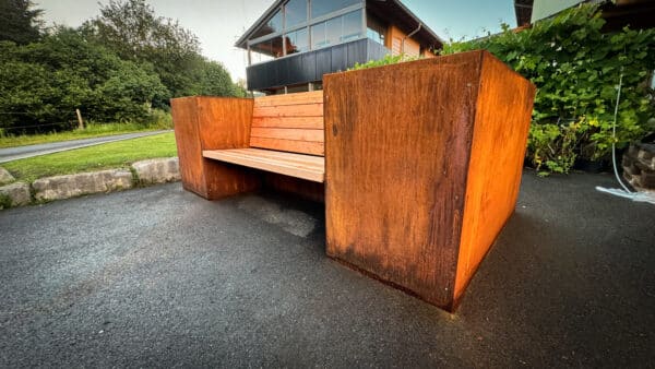 Hochbeet mit Sitzbank Giardino Gesamtansicht 8